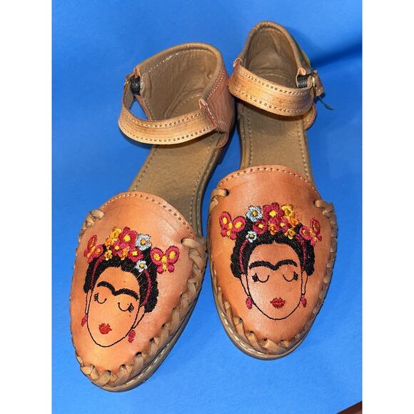 EUC Colorful Mexican Huarache Leather Sandal Frida Kahlo Artisan Flats Halloween - Picture 1 of 3